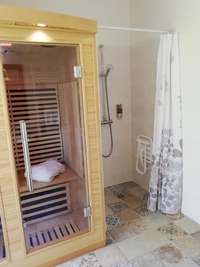 La Planche Princée, Chambres d'hôtes écolo et Potager bio, Sauna Les Rosiers Exterior foto